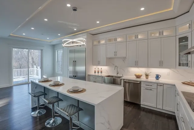 $1,690,000 | 709 Main Street, Acton, MA 01720