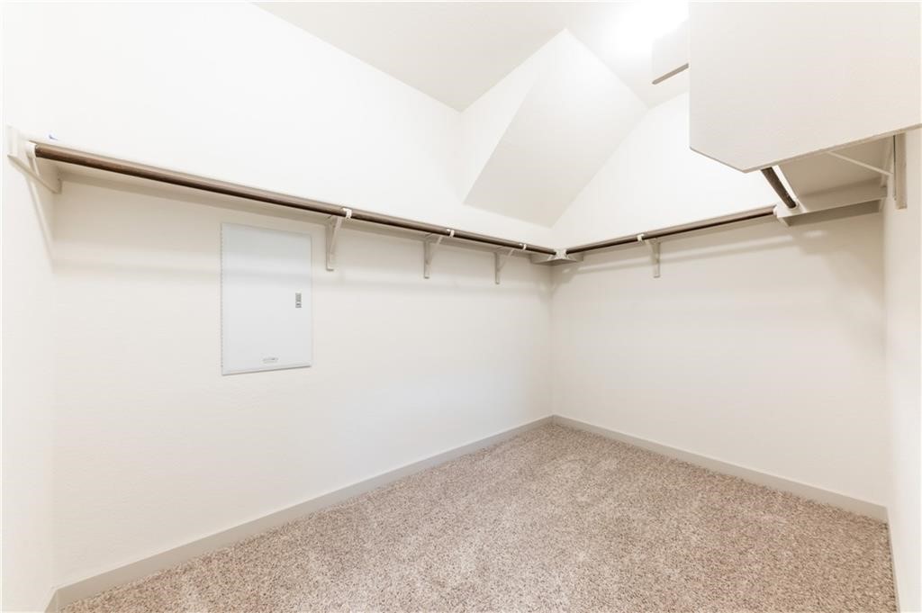 8304 Mimi Lane Austin, TX 78724 - Photo 19 of 32 a view of small space