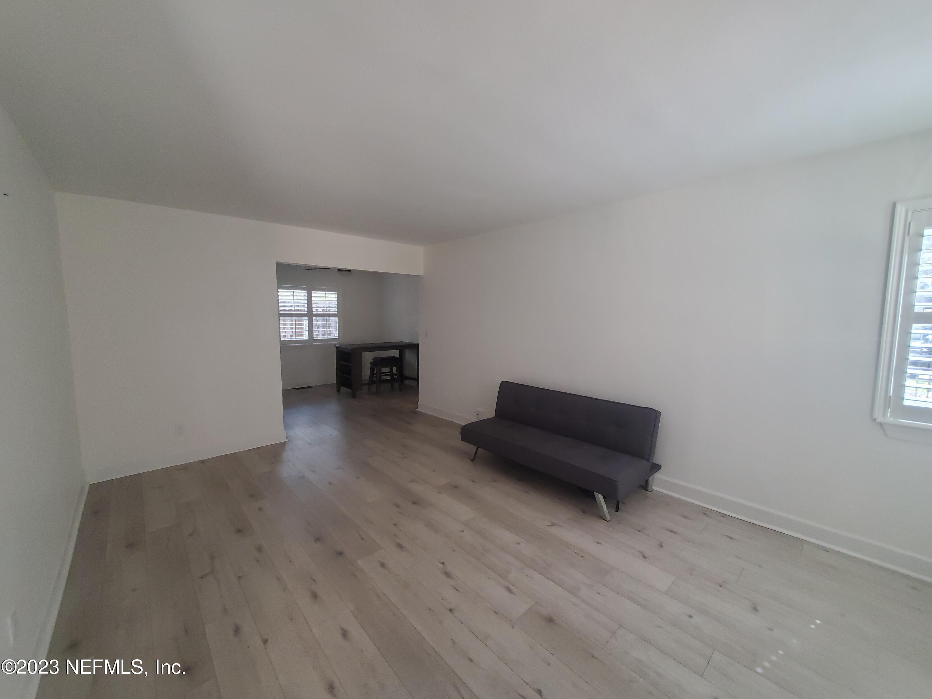 2159 Riverside Avenue, Unit 1 Jacksonville, FL 32204 - Photo 3 of 29 living rm