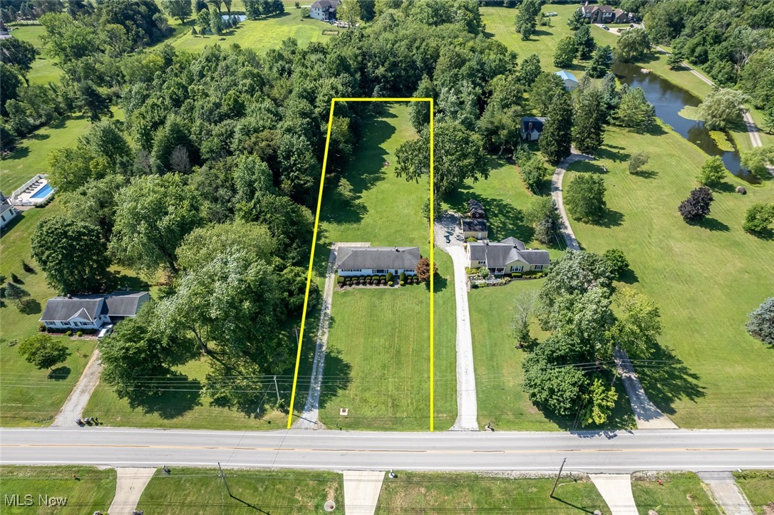 1744 Boston Road Hinckley, OH 44233 - Photo 4 of 41