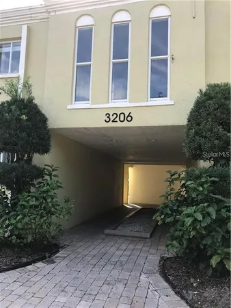 $1,600 | 3206 West Azeele Street, Unit 102, Tampa, FL 33609