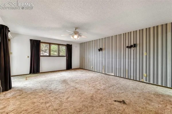 $470,000 | 4302 Valli Vista Road, Colorado Springs, CO 80915