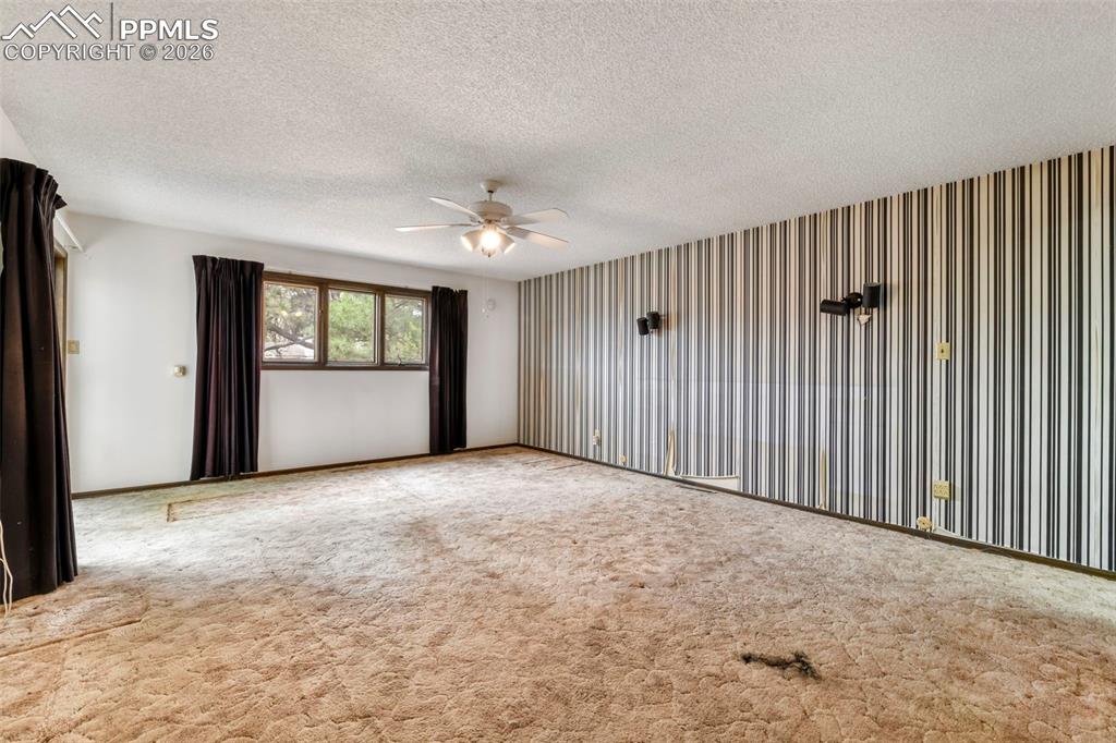 4302 Valli Vista Road Colorado Springs, CO 80915 - Photo 13 of 50