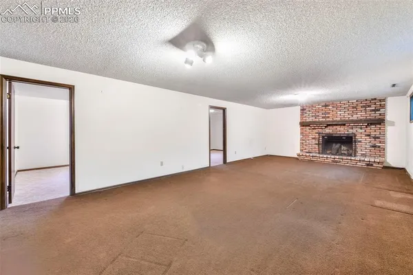 $470,000 | 4302 Valli Vista Road, Colorado Springs, CO 80915