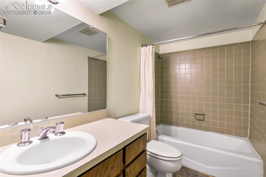 4302 Valli Vista Road Colorado Springs, CO 80915 - Photo 35 of 50