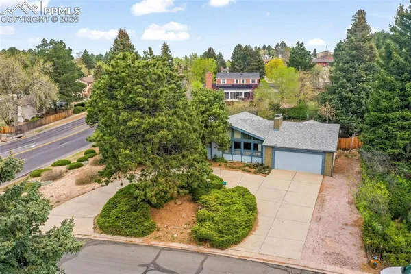 $470,000 | 4302 Valli Vista Road, Colorado Springs, CO 80915