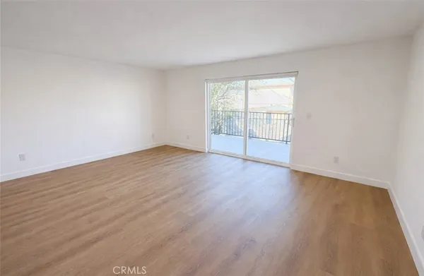 $4,500 | 14169 Calvert Street, Van Nuys, CA 91401