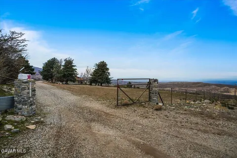 $599,000 | 27811 Jubilee Run Road, Pearblossom, CA 93553