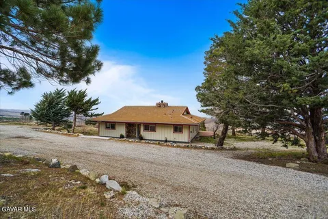 $599,000 | 27811 Jubilee Run Road, Pearblossom, CA 93553