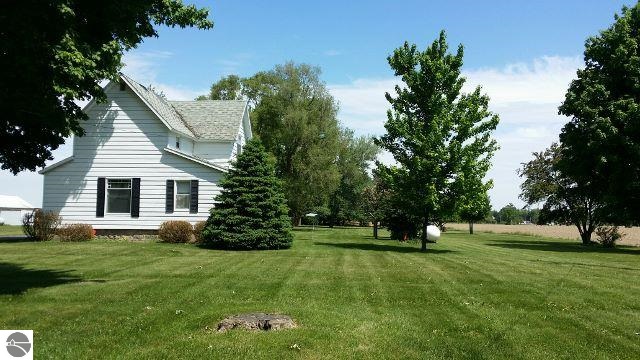 6036 West Van Buren Road Alma, MI 48801 - Photo 24 of 27 1800965-23.JPG
