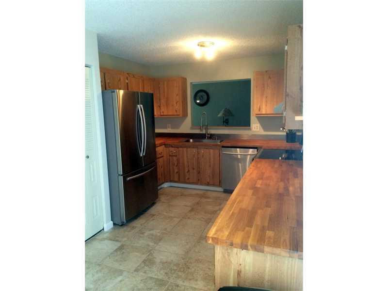 9176 Affirmed Lane Boca Raton, FL 33496 - Photo 8 of 24 Kitchen
