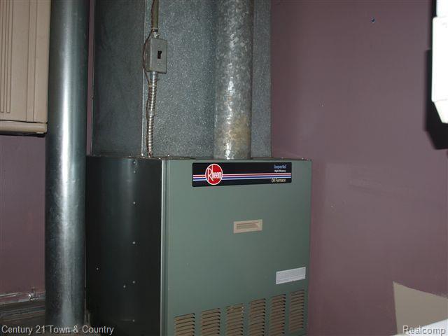 4460 23 Mile Road Utica, MI 48317 - Photo 11 of 12 Furnace