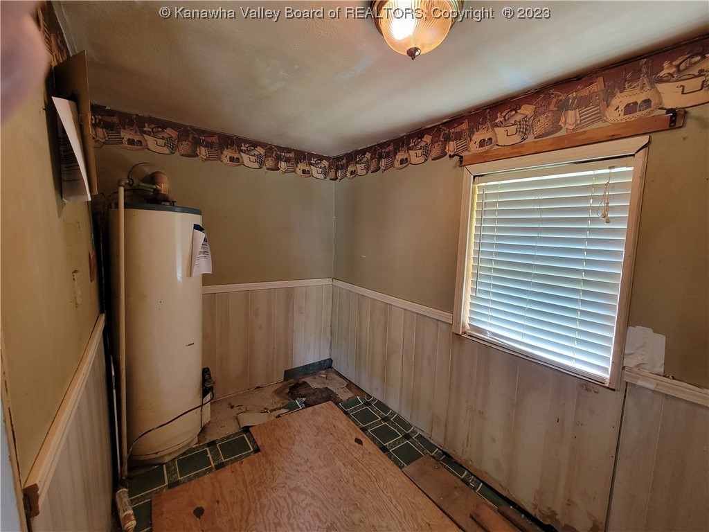 208 Sycamore Road Griffithsville, WV 25521 - Photo 16 of 21 Gallery Image 16