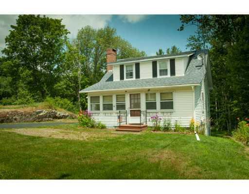 98 Cape Neddick Road York, ME 03909 - Photo 13 of 18 Exterior Front.