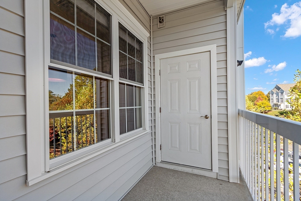 62 Abigail Way, Unit 3004 Reading, MA 01867 - Photo 31 of 37 a view of a balcony