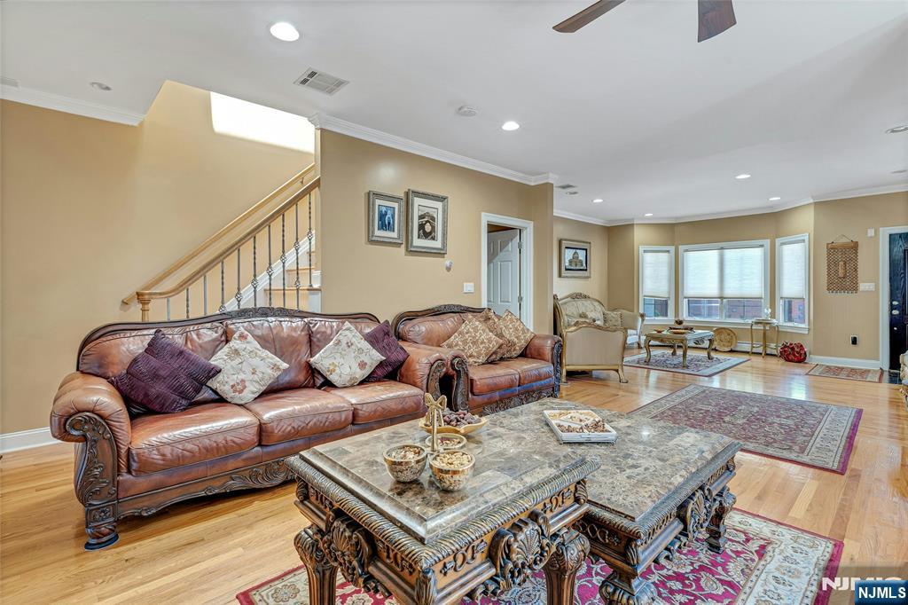 4 8th Street, Unit A Fairview, NJ 07022 - Photo 12 of 35
