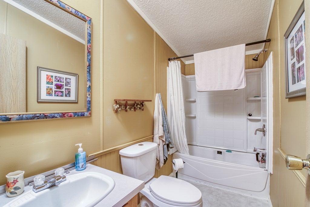 19321 Beech Grove Road Glade Spring, VA 24340 - Photo 15 of 16 Gallery Image 15