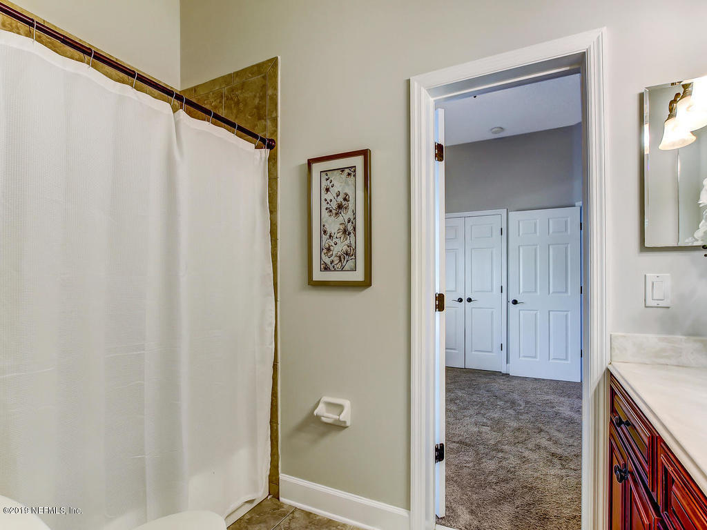 1780 North Loop Parkway St. Augustine, FL 32095 - Photo 45 of 98 JACK & JILL BATH