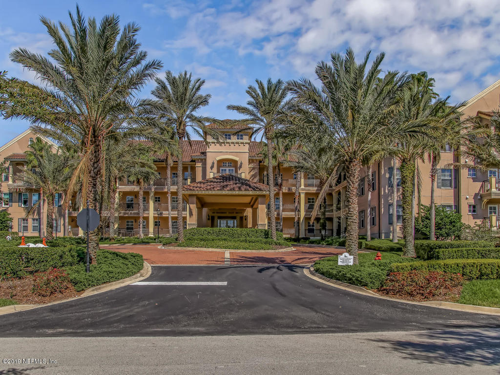 1780 North Loop Parkway St. Augustine, FL 32095 - Photo 76 of 98 MEMBER'S DINING ROOM, BAR, & GRILL