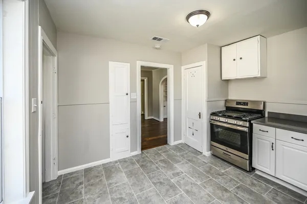 $1,295 | 500 Alford Street, Baytown, TX 77520