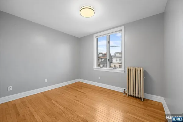 $3,300 | 35 Dawson Avenue, Unit 2, Clifton, NJ 07012