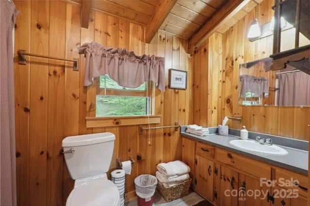 $489,900 | 710 River Hills Road, Lansing, NC 28643