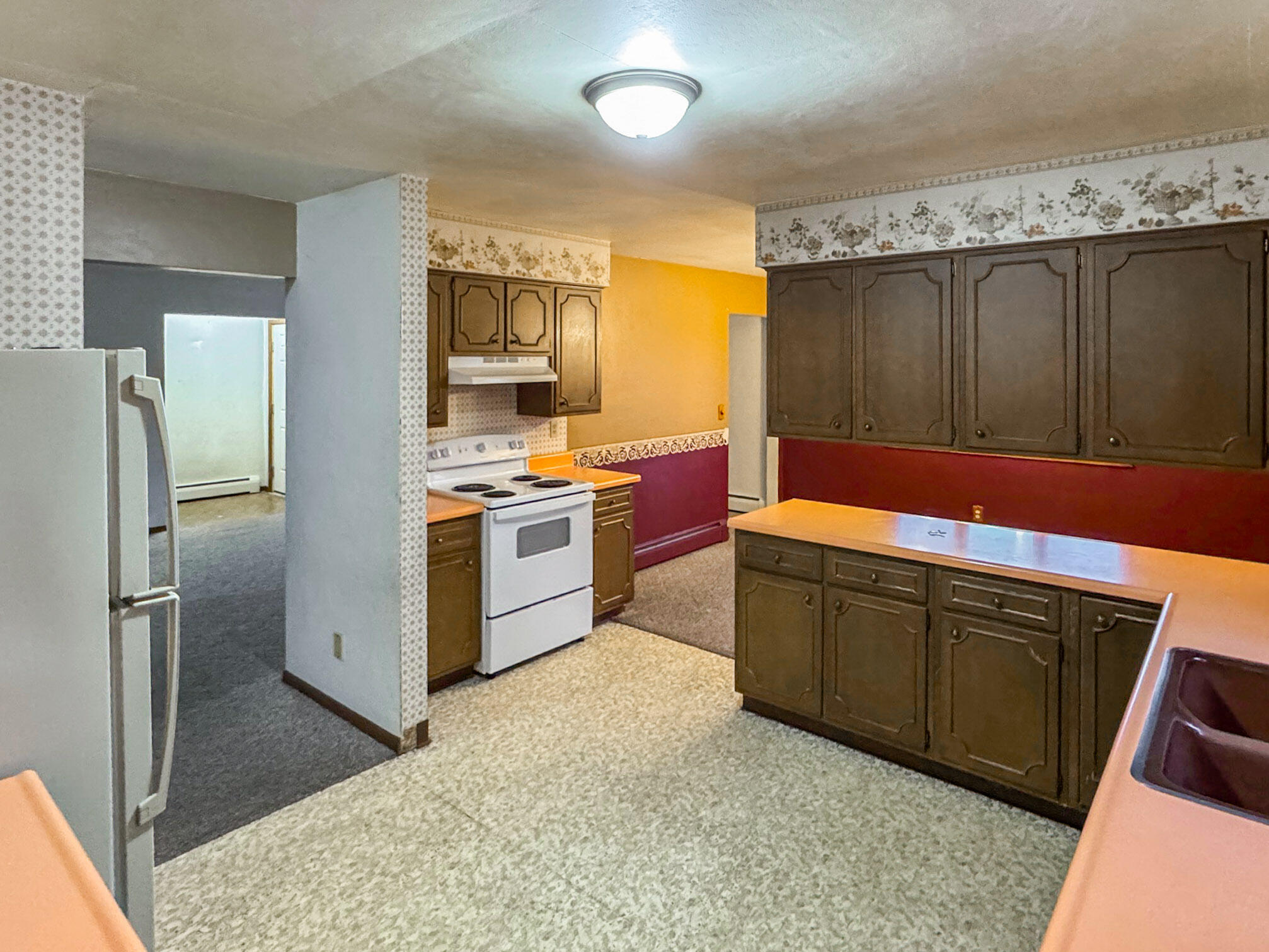 718 South 22nd Street Manitowoc, WI 54220 - Photo 8 of 22 IMG_5507