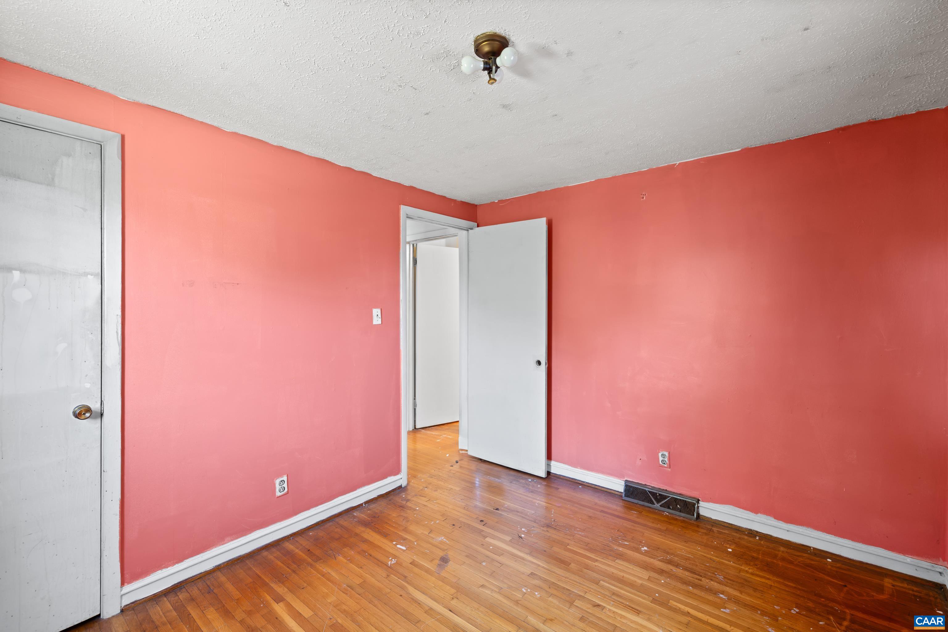 837 Ridge Street Charlottesville, VA 22902 - Photo 21 of 55