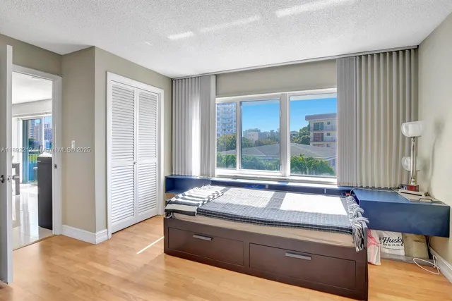 $387,000 | 126 Golden Isles Drive, Unit 32A, Hallandale Beach, FL 33009