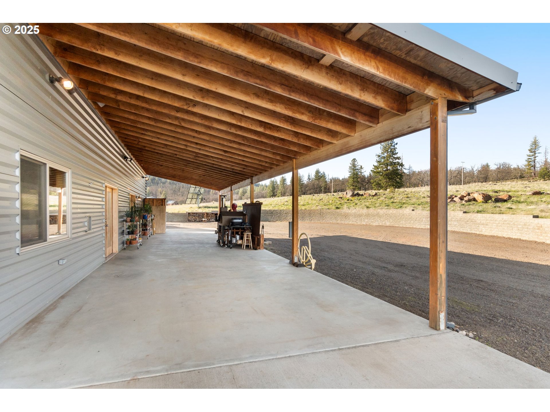 505 Knight Road Goldendale, WA 98620 - Photo 31 of 41 a view of a porch