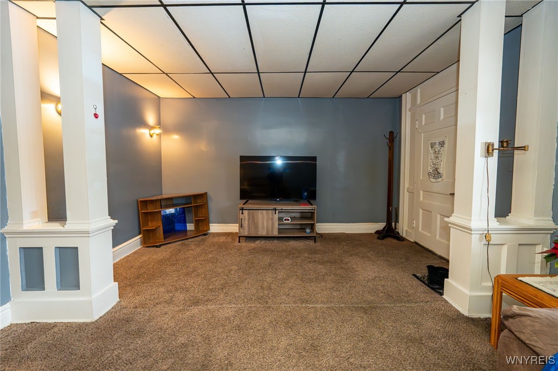 192 Congress Street Buffalo, NY 14213 - Photo 9 of 38 Living Room