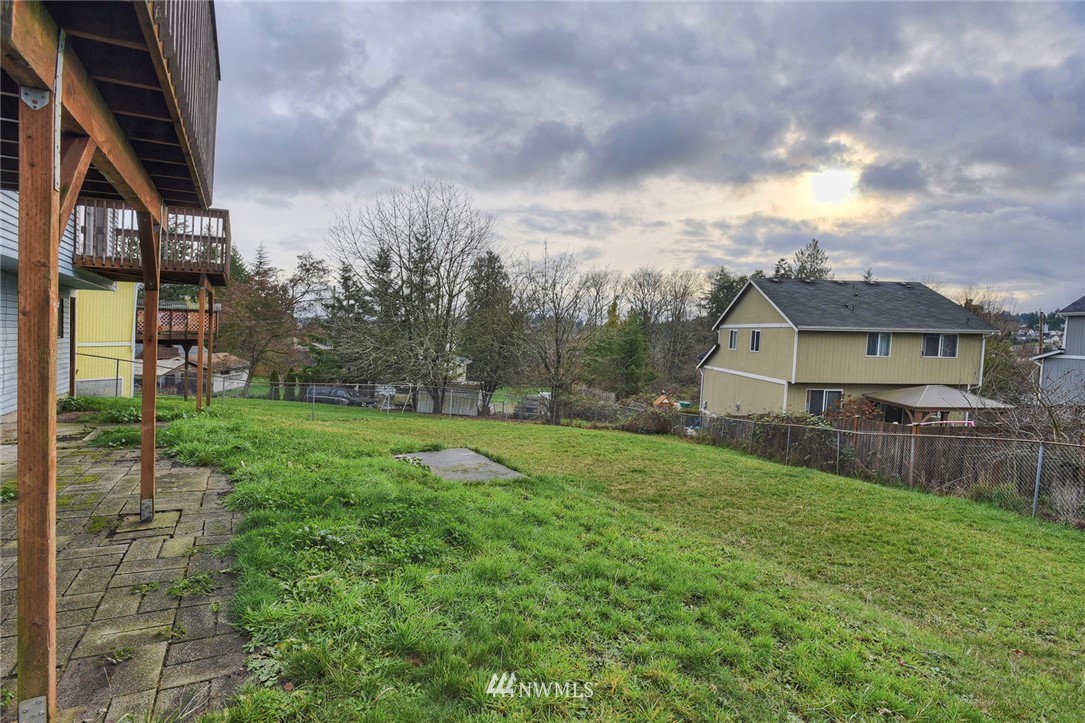 2801 Sierra Road Bremerton, WA 98310 - Photo 21 of 23