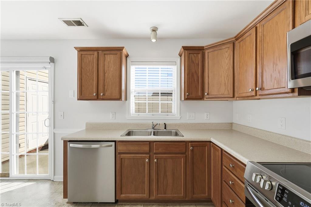 465 Ansley Way High Point, NC 27265 - Photo 13 of 30