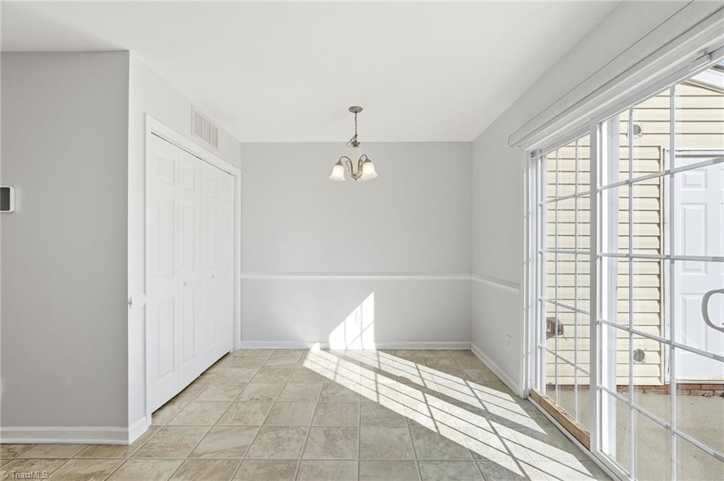 465 Ansley Way High Point, NC 27265 - Photo 8 of 30