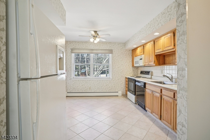 2 Eisenhower Road Closter, NJ 07624 - Photo 7 of 19