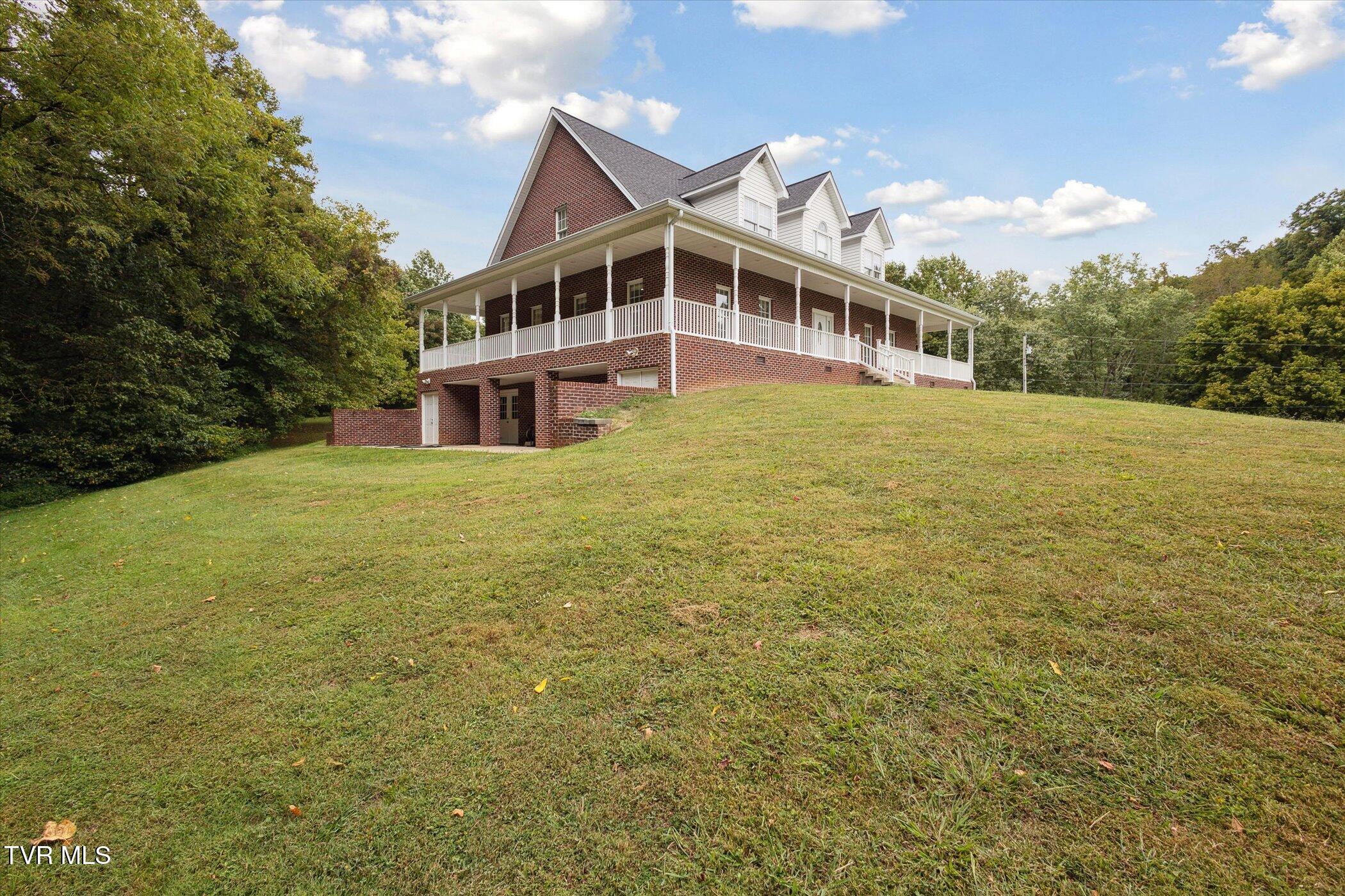 215 Judge Ben Allen Road Elizabethton, TN 37643 - Photo 2 of 51 02-215-Judge-Ben-Allen-Rd-Elizabethton-T