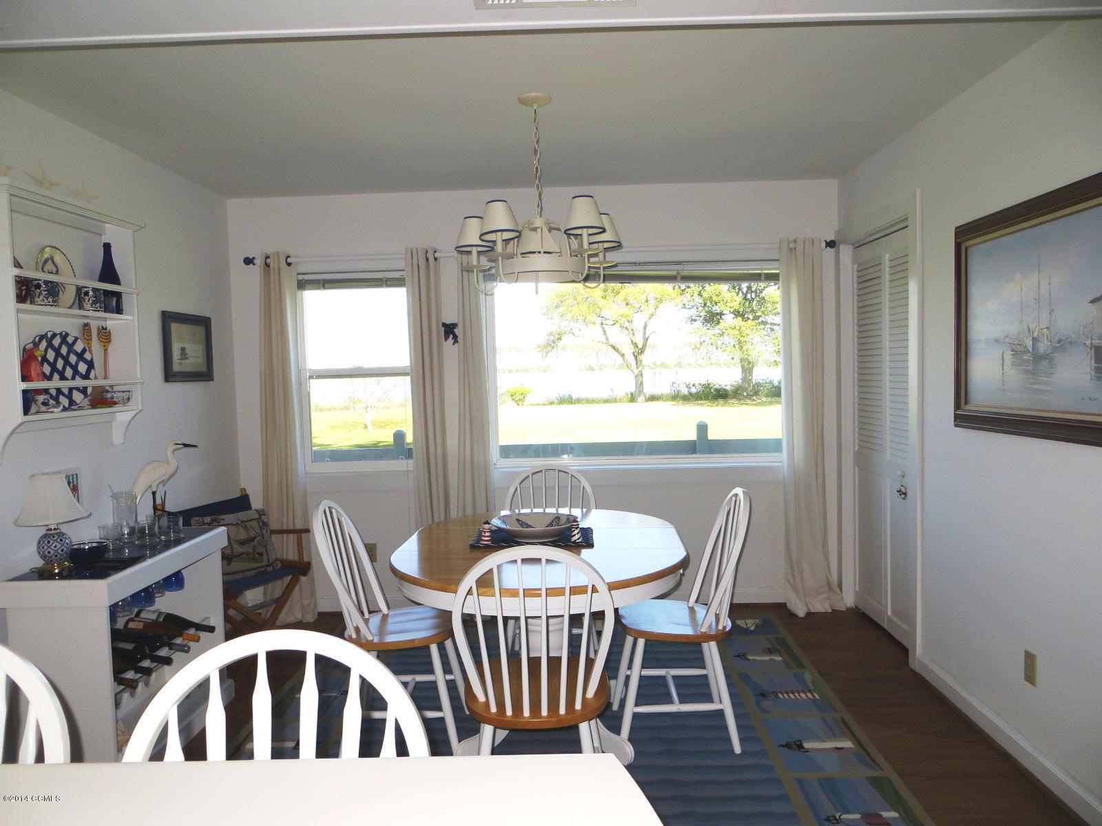 156 Taylor Road Marshallberg, NC 28553 - Photo 19 of 54 kitchen bar towards dining