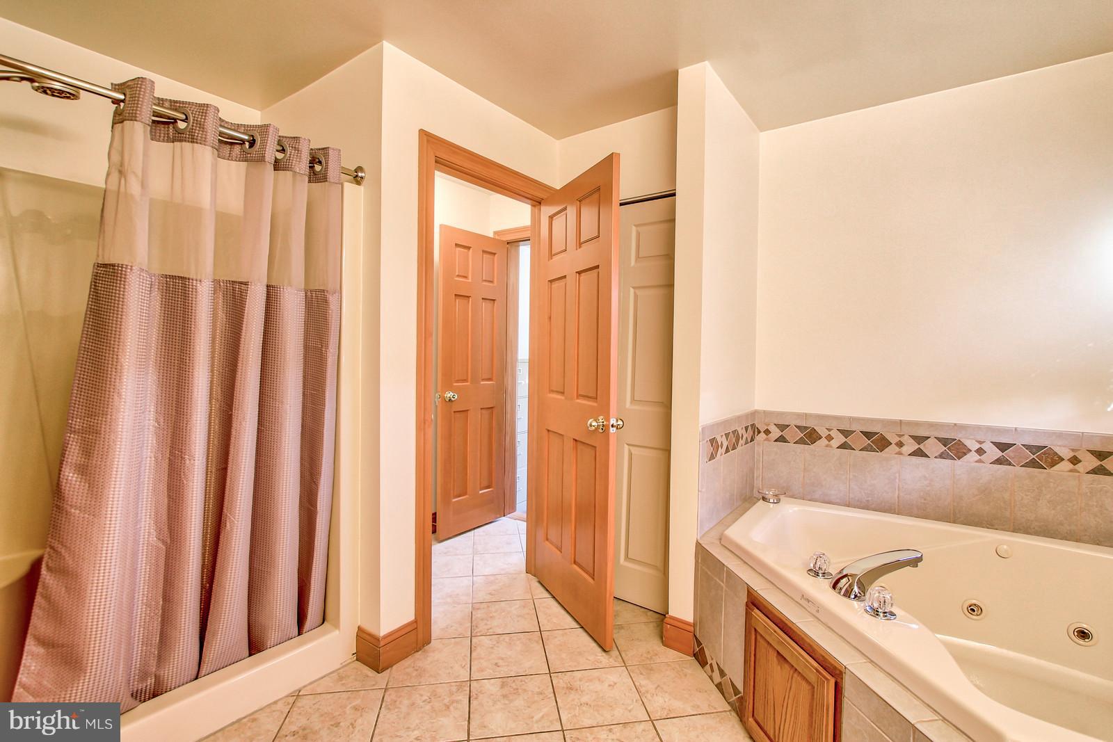 7416 Pigeon Hill Road Spring Grove, PA 17362 - Photo 14 of 29
