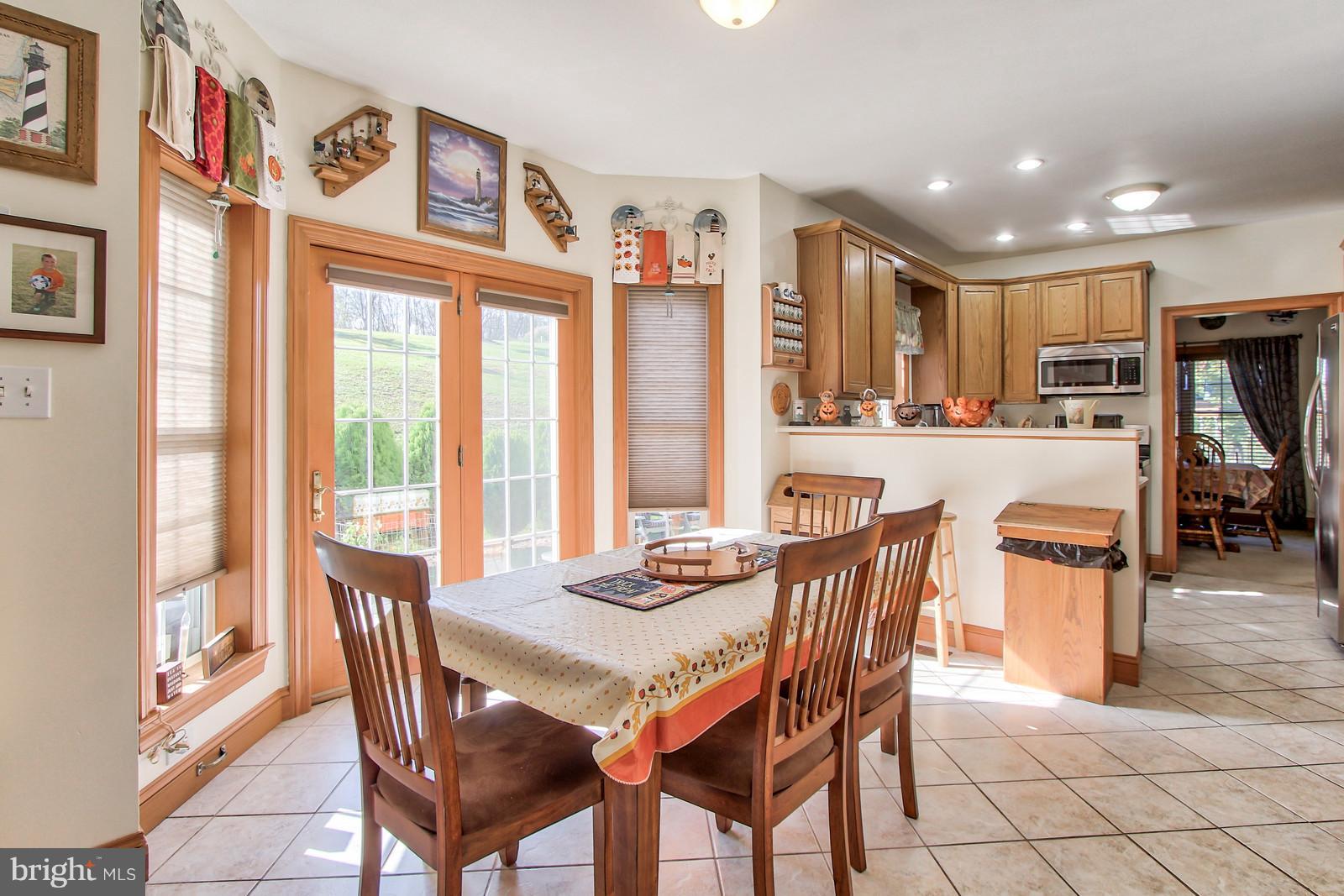 7416 Pigeon Hill Road Spring Grove, PA 17362 - Photo 8 of 29