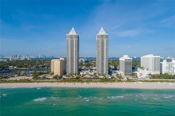 $5,700 | 4775 Collins Avenue, Unit PH4306, Miami Beach, FL 33140