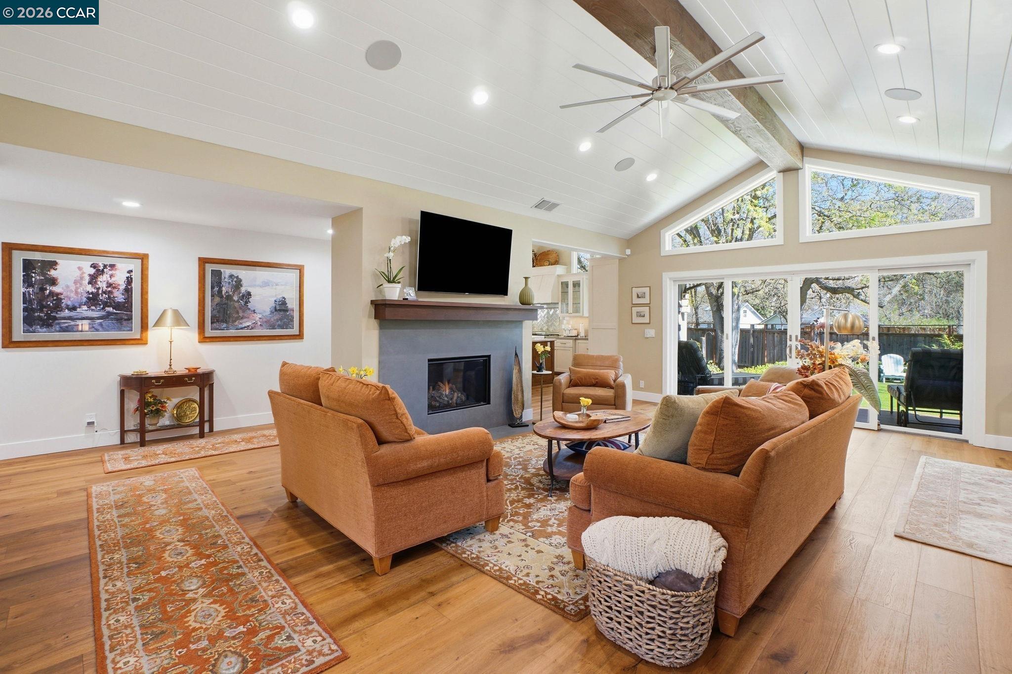 8 Simo Street Alamo, CA 94507 - Photo 6 of 41