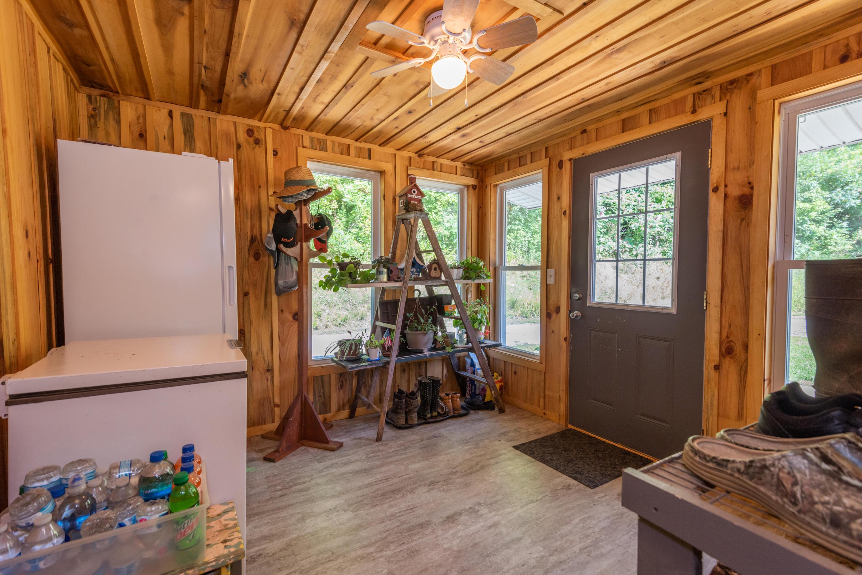 31540 Ansel Road Logan, OH 43138 - Photo 16 of 56 Gallery Image 16