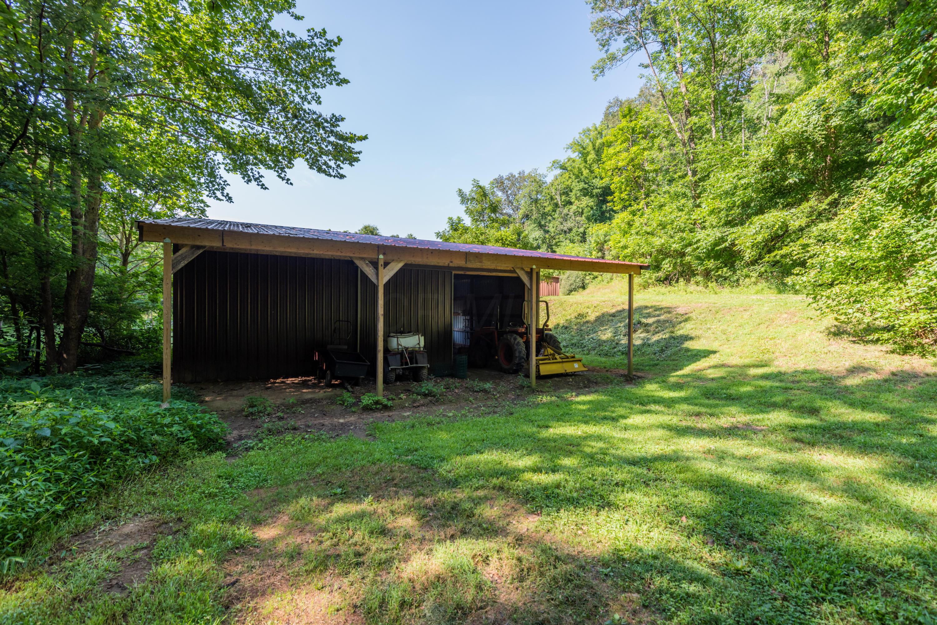 31540 Ansel Road Logan, OH 43138 - Photo 46 of 56 Gallery Image 46
