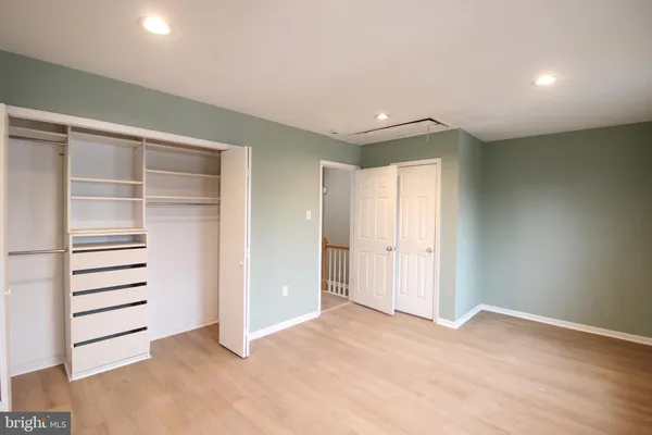 $3,100 | 410 Clifford Avenue, Alexandria, VA 22305