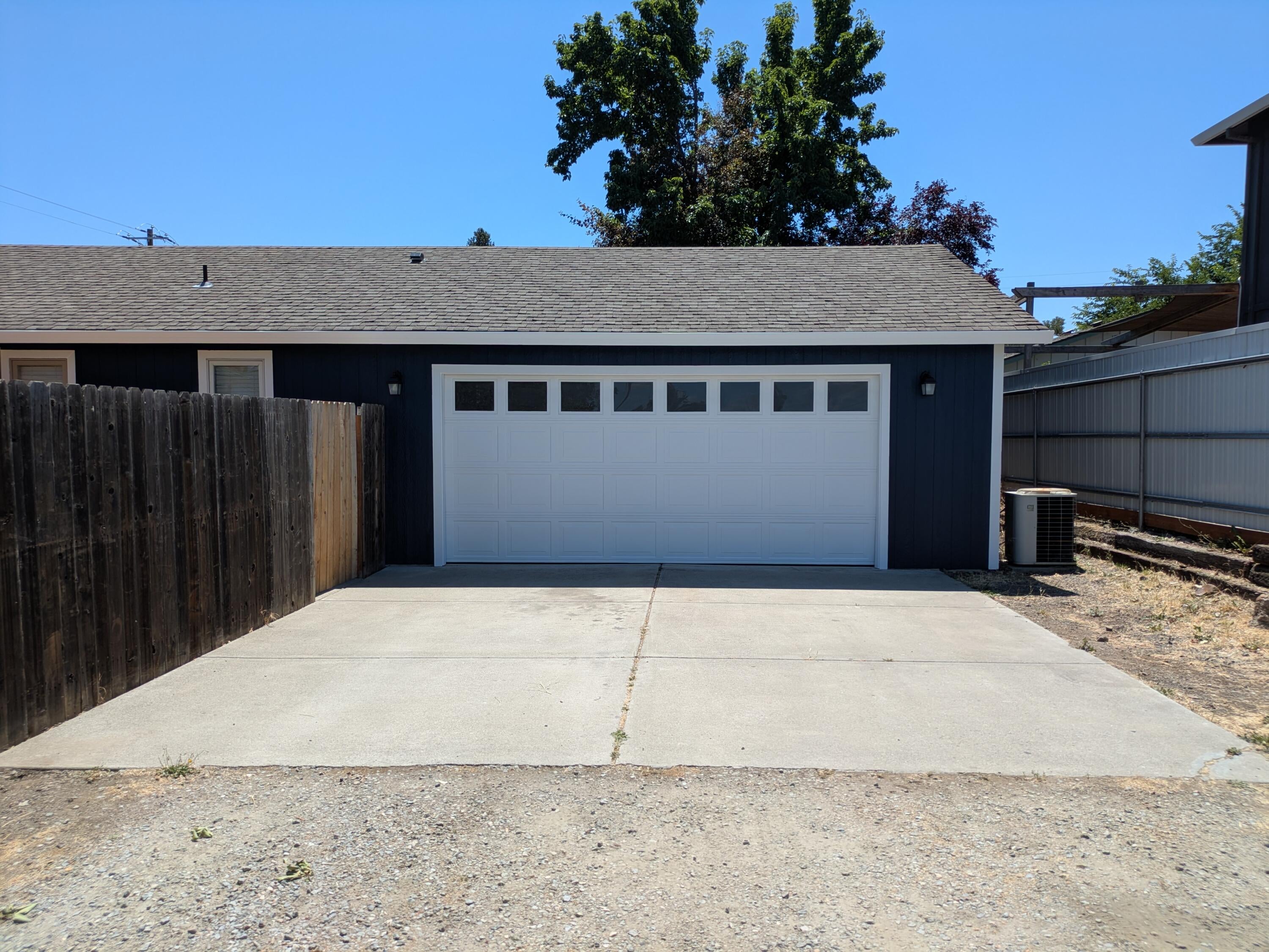460 Freeman Road Central Point, OR 97502 - Photo 10 of 10 PXL_20250705_201830422