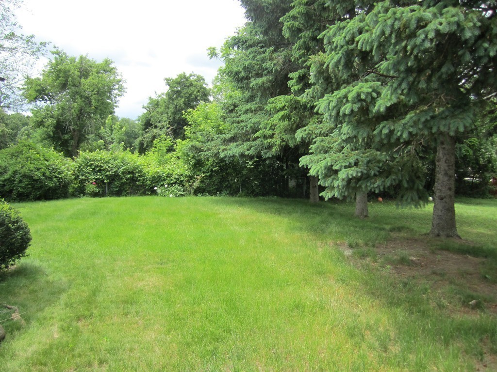 1428 Bridge Street Dracut, MA 01826 - Photo 20 of 23