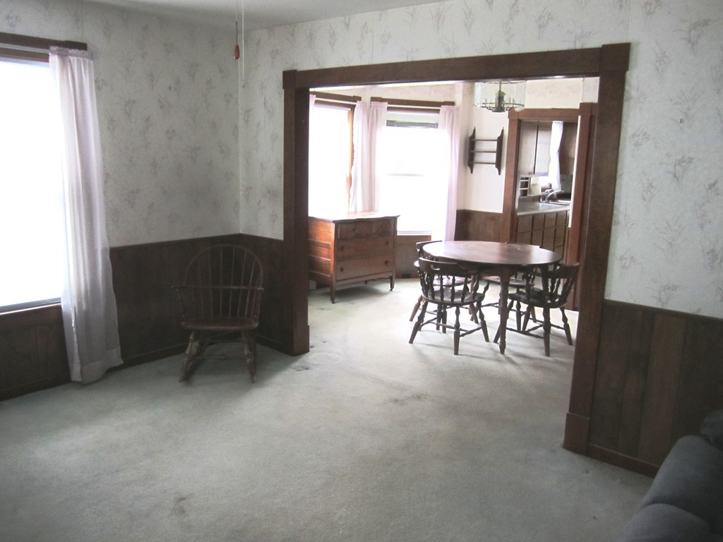 1428 Bridge Street Dracut, MA 01826 - Photo 8 of 23