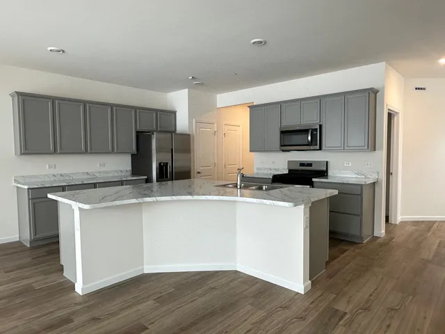 $3,250 | 5924 Hawkweed Drive, Plainfield, IL 60585