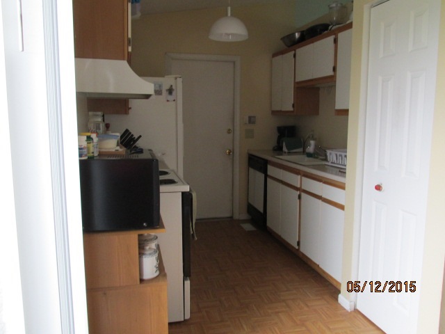 27536 Bison Ridge Elkhart, IN 46514 - Photo 8 of 19 Gallery Image 8