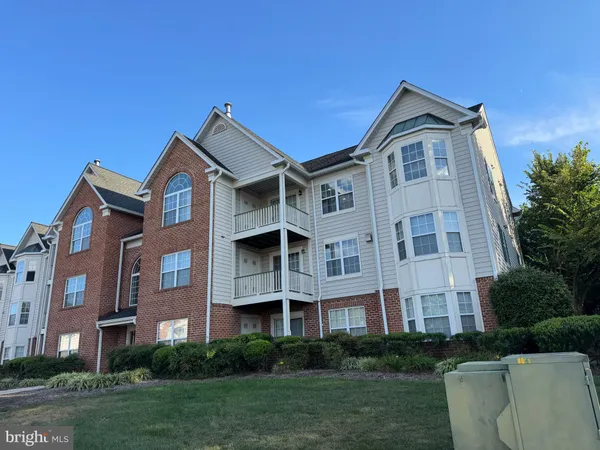 $2,100 | 6900 St Ignatius Drive, Unit 304, Fort Washington, MD 20744